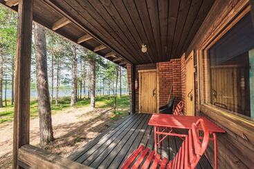استراحتگاه Ukonjärven Holiday Village