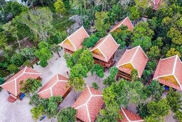 Sol Beach Resort - Koh Rong Sanloem