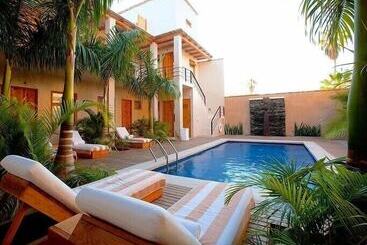 Suites Agave Centro Todos Santos