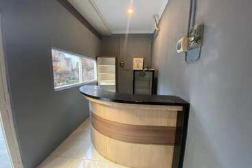 هتل Sweet Home Residence Simpang Lima