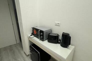 تختخواب و صبحانه Room Marian