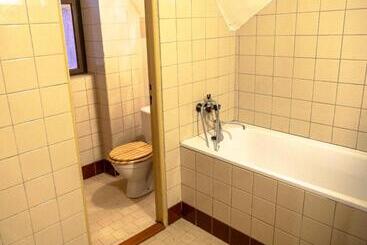 تختخواب و صبحانه Villa Reim