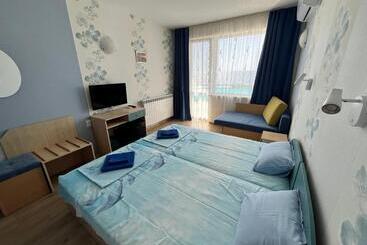 Family Hotel Delfina