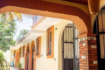 پانسیون Casa Cataleya