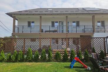 پانسیون Casa Coco