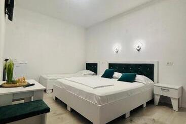 پانسیون Casa Coman