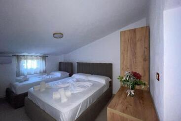 پانسیون Prela S Rooms