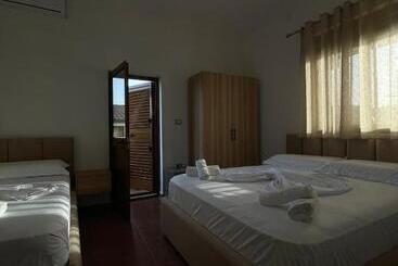پانسیون Prela S Rooms