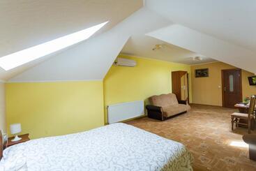 بنسيون Villa Fenix