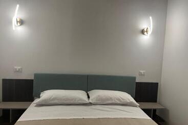 تختخواب و صبحانه Al Duomo Suites