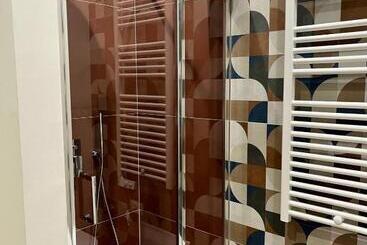 تختخواب و صبحانه Al Duomo Suites
