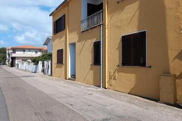 تختخواب و صبحانه Casa Nira Sardegna