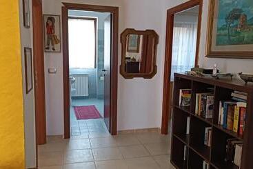 تختخواب و صبحانه Casa Nira Sardegna