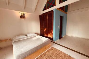 تختخواب و صبحانه Coco House By Be Happy