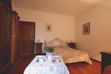 Bed & Breakfast Ca Broni