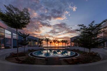 هتل Isea Resort