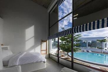 هتل Isea Resort