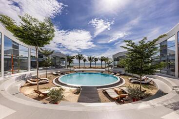 هتل Isea Resort