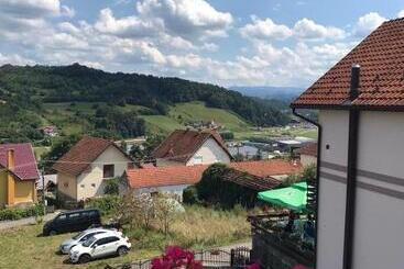 پانسیون Guesthouse Djuro