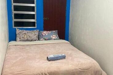 پانسیون Hostel Vellozo