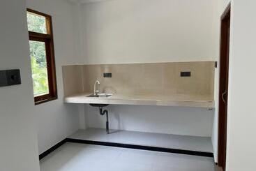 پانسیون Samarathunga Guest House