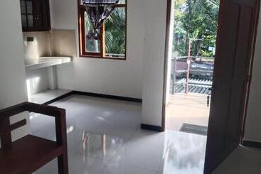 پانسیون Samarathunga Guest House