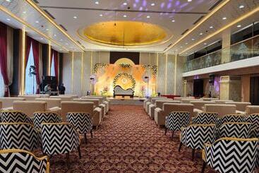 Raj Vilas Resort Dhanbad