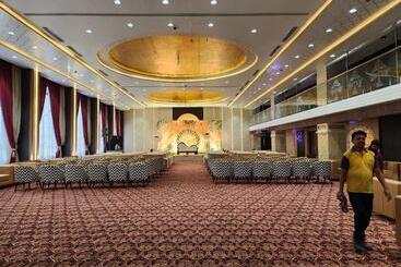 Raj Vilas Resort Dhanbad