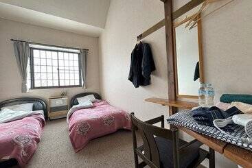 تختخواب و صبحانه Daiju Myoko