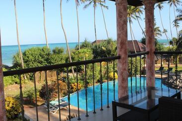 هتل Zawadi Beach Villas