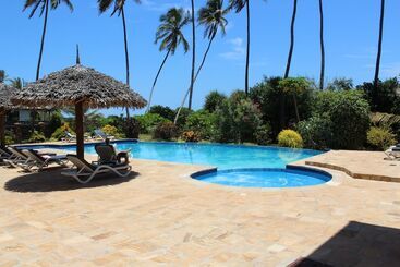 هتل Zawadi Beach Villas