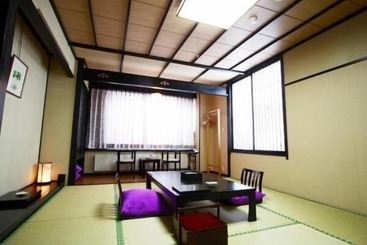 日式旅馆 蔵王温泉 岩清水料理の宿 季の里
