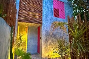 هاستل Room Cuzama Disfruta De Este Paraiso