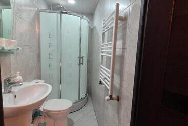 تختخواب و صبحانه Apartment Cozy House 1