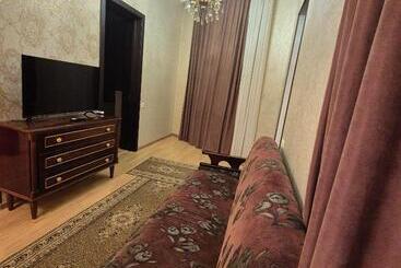 تختخواب و صبحانه Apartment Cozy House 1