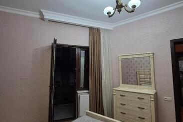 تختخواب و صبحانه Apartment Cozy House 1