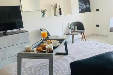 تختخواب و صبحانه Bea S Room