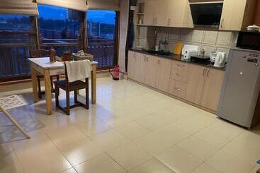 تختخواب و صبحانه Nagadesh Homestay