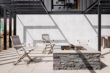 Boxwood Mount Nelson Suite 01c