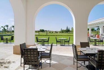 هتل Address Marassi Golf Resort, El Alamein