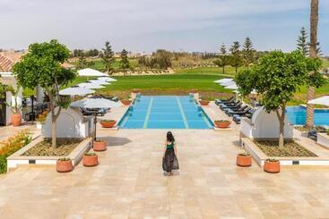 هتل Address Marassi Golf Resort, El Alamein
