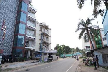 هتل Diya Lodge !! Near Toy Train Park !! New Digha !!