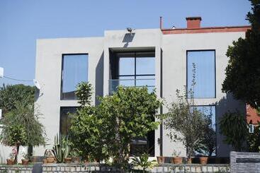 هتل Guest House Nohfy