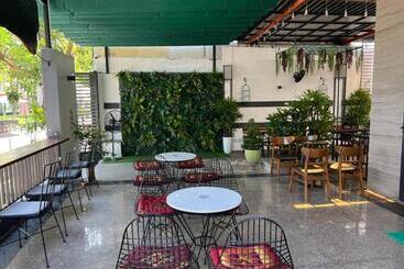 هتل Pp Homestay