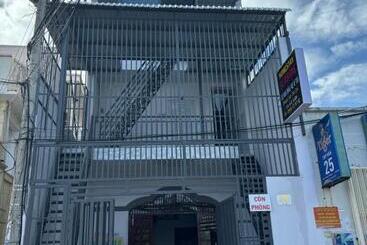 هتل Seaside Homestay