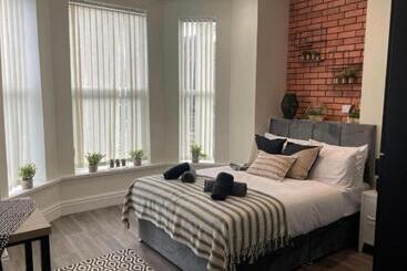 پانسیون Dream Home