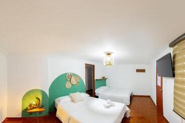 پانسیون Nogal Spa & Hostel