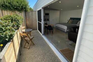 پانسیون Port Fairy Bnb   The Green Suite