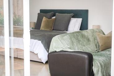 پانسیون Port Fairy Bnb   The Green Suite