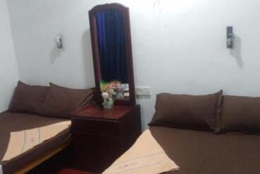 هاستل New Fifi Inn Trincomalee
